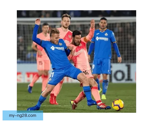 以萨卡为核心解析其在欧冠赛场决定性作用与战术价值全面研究路径分析